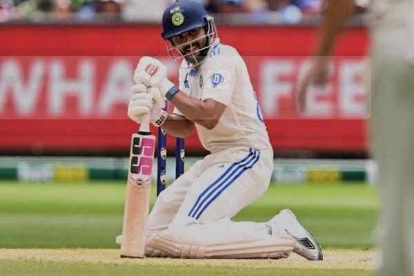 Nitish Reddy | Khabrain Hindustan | First Indian to Achieve Unique Feats | Australia Thrashing |